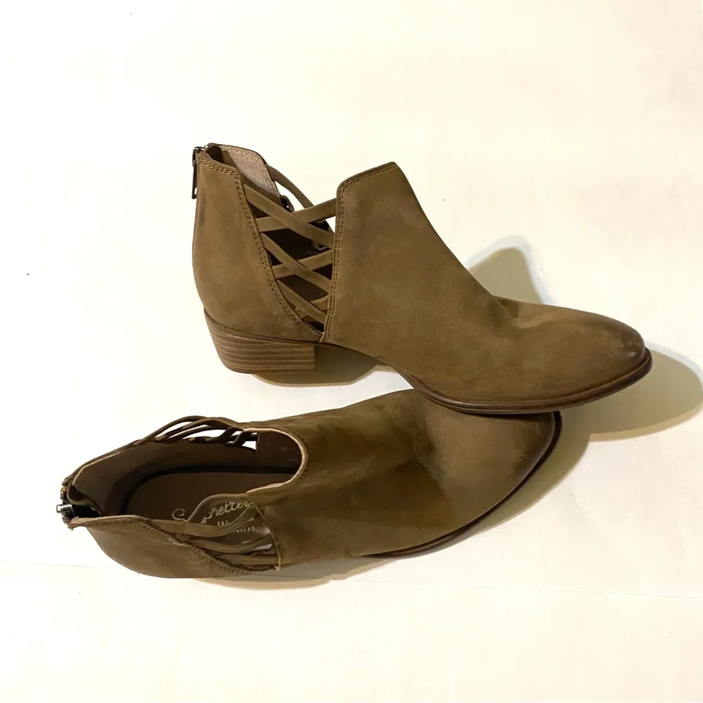 Seychelles Women's  Tan Ankle Boots